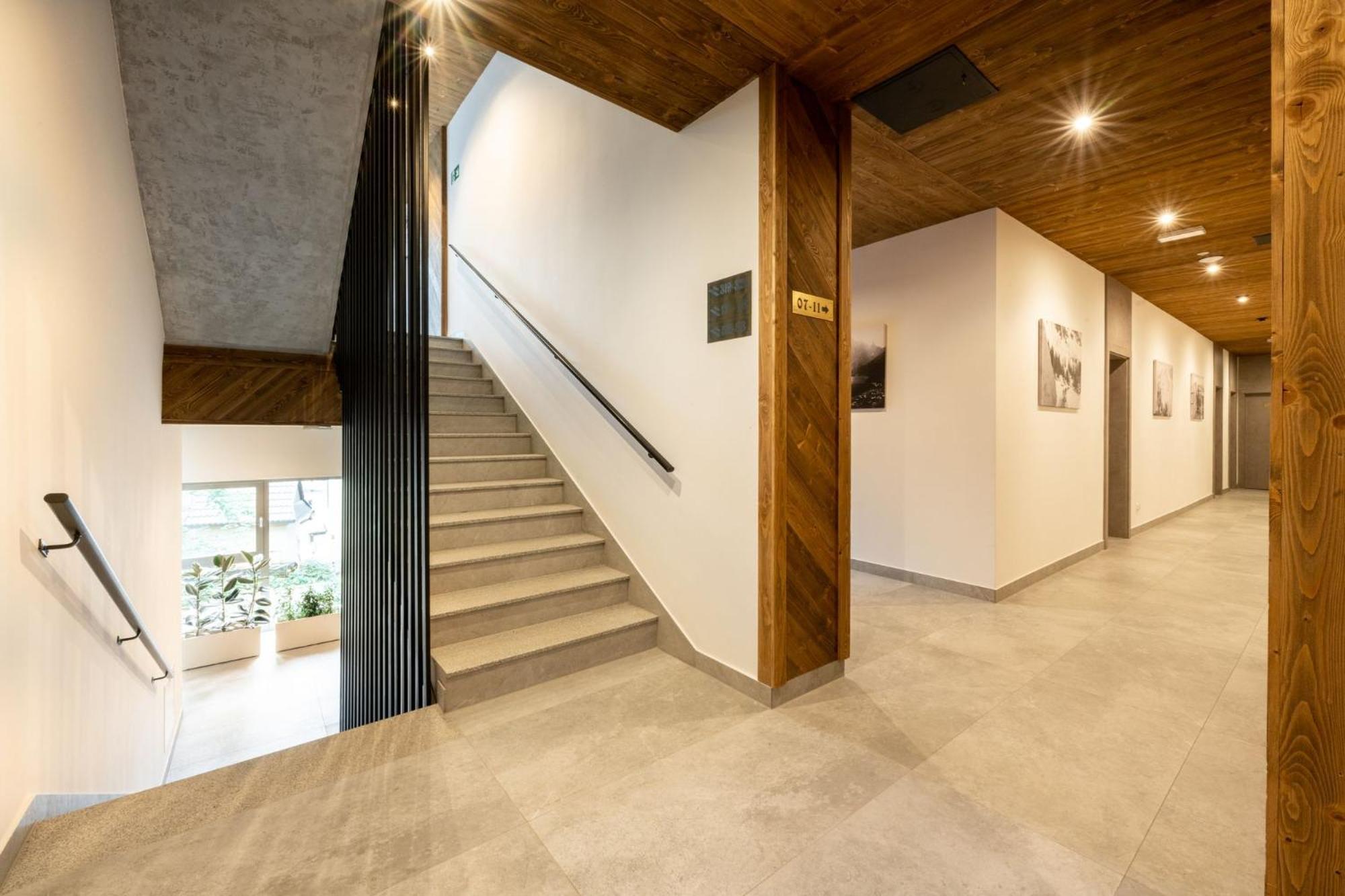 Apartamenty Krupowki 20 Zakopane Ngoại thất bức ảnh